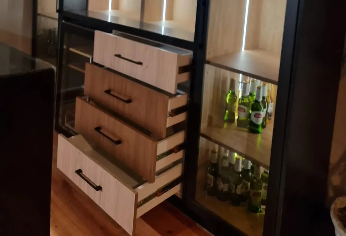 Cocina estilo diseñador · detalle · Construmuebles