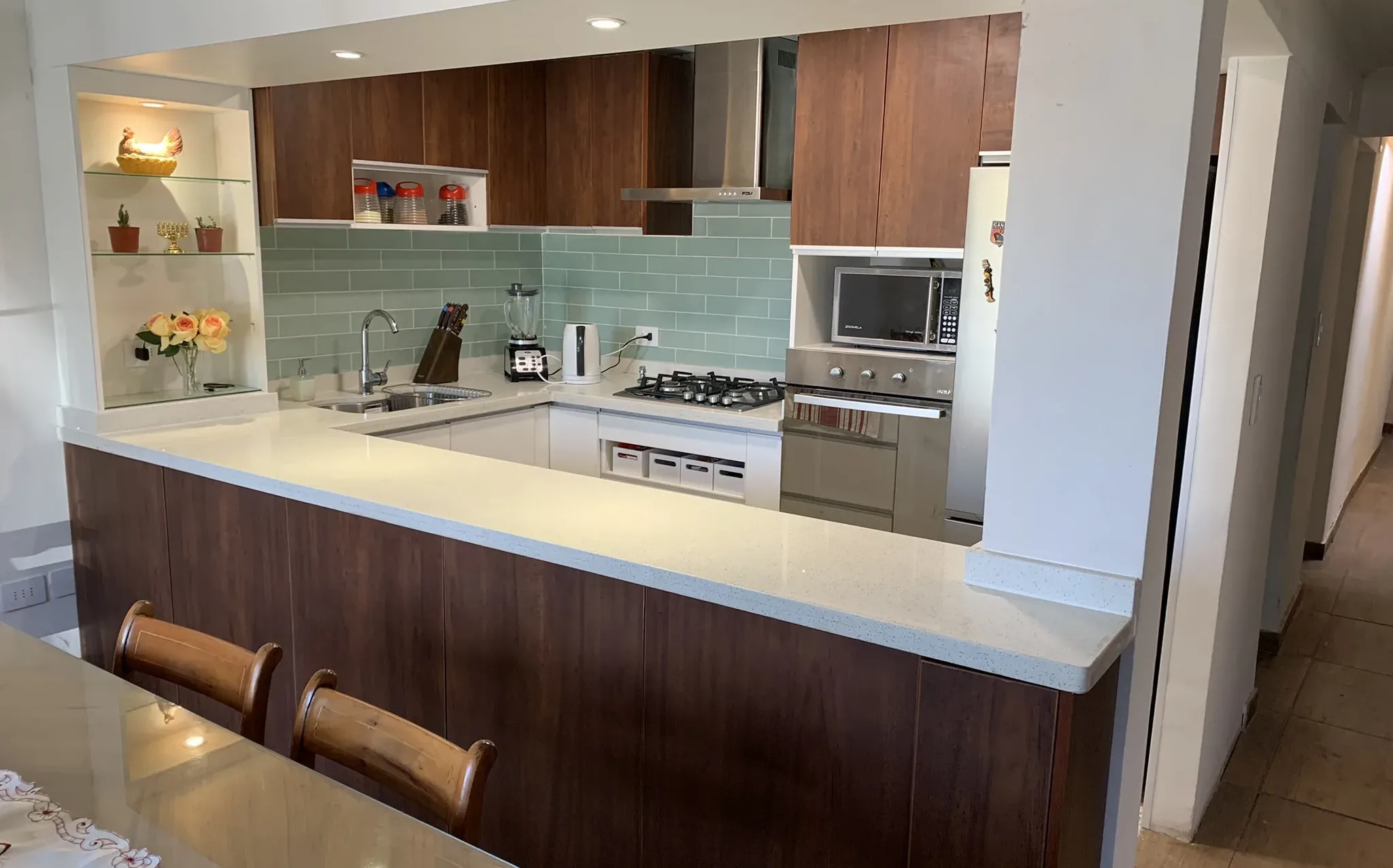 Cocina a medida instalada · Construmuebles