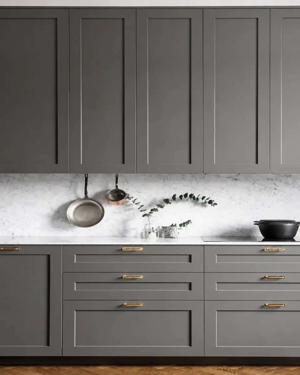 Cocina estilo Diseñador — lacado PU y contraste cromático