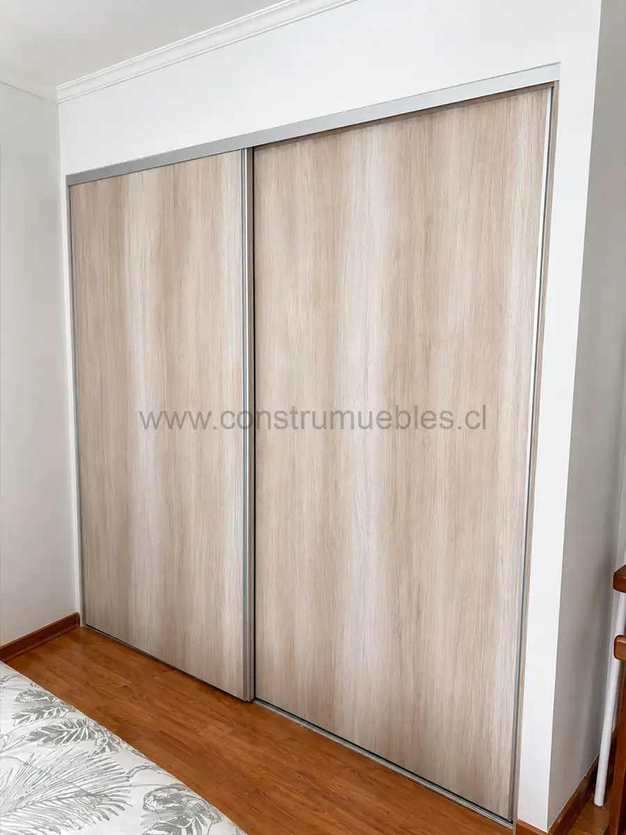 Proyecto closet 11 a medida · Construmuebles